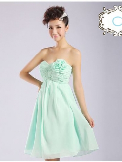 พร้อมเช่า ชุดราตรีสั้น เกาะอก ชุดเพื่อนเจ้าสาว สีเขียวอ่อน Green-001C