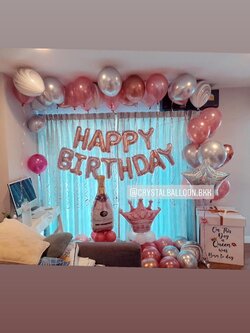 ลูกโป่ง วันเกิด Theme สีโรสโกล พร้อม Surprise Box 1 กล่อง พร้อม ตัวอักษร Happy Birthday 13 ตัว,ฟอยล์ดาว,ฟอยล์หัวใจ,ลูกโป่งลอยฝ้า,ลูกโป่งโปรยพื้น,ลูกโป่งลายหิน USA 6 ลูก,ฟอยล์ตกแต่งตั้งฐาน 2 ตัว พร้อมตกเเต่ง สามารถเปลี่ยนสีลูกโป่ง/เปลี่ยนสี-ตัวอักษร-ฟอยล์ต