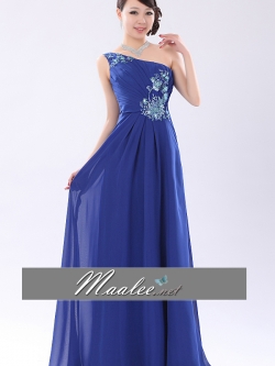 พร้อมเช่า ชุดราตรียาว ไหล่เดียว สีน้ำเงิน แต่งลูกไม้ปักเลื่อมละเอียด ช่วงอกจับเดรปสวย