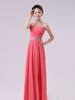 พร้อมส่ง ชุดราตรียาว เกาะอก ผ้าชีฟอง สีชมพู คอเว้า Sweet Heart จับเดรป แต่งเลื่อมที่เอว