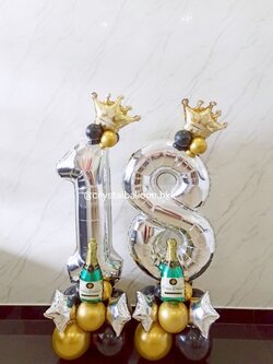 ลูกโป่ง วันเกิด ฟอยล์ตัวเลข ขนาด 40" ตั้งฐาน 2 ชิ้น สีเงิน Theme ดำ - ทอง พร้อมตกแต่ง สามารถเปลี่ยนสีลูกโป่ง/เปลี่ยนสี-ฟอยล์ตัวเลข/เปลี่ยนฟอยล์ตกแต่งได้