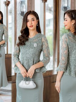 Pro-order ชุดเช่า ชุดไทยคุณแม่ เสื้อลูกไม้สีเขียว คอวี ผ้าซิ่น แยกชิ้น เรียบหรู **สามารถเลือกเปลี่ยนกระโปรงแบบที่ต้องการได้**