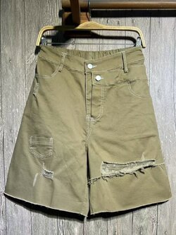 กางเกงขาสั้นทรงเอวสูง 9am