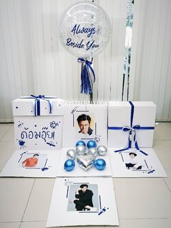 ลูกโป่ง แสดงความยินดี Surprise Box Bubble ขนาด 24" พร้อมตกแต่ง สามารถใส่รูปได้ 4 ใบ สามารถเปลี่ยนสีลูกโป่ง/เปลี่ยนข้อความได้