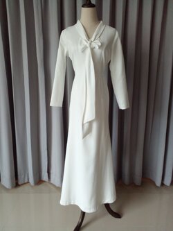 พร้อมเช่า ชุดแต่งงาน มินิมอล ชุดหมั้น งานตัด แขนยาว