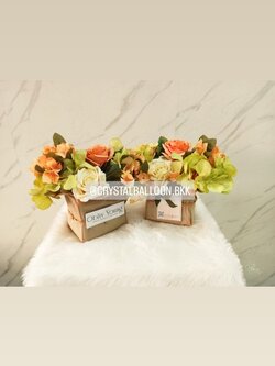 Artificial Flower ดอกไม้ประดิษฐ์ ประดับโต๊ะ โทนเขียว-ส้ม 2 ช่อ พร้อมตกแต่ง สามารถเปลี่ยนสีได้