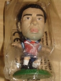 ตุ๊กตาโมเดลนักฟุตบอล ม.ซาลาส ทีมชาติชิลี โครินเธียน ไมโครสตาร์ - Series 4/2001 Green Base - MC474 ใหม่ / M.SALAS CHILE National Football Team Corinthian MicroStars Football Figure - Series 4/2001 Green Base - MC474 NEW