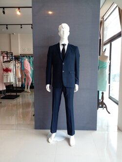 พร้อมเช่า ชุดสูทชาย สีกรมท่า 2 กระดุม งานละเอียด (พร้อมเสื้อกั๊ก)