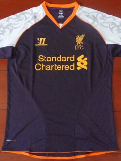 เสื้อฟุตบอล ทีมสโมสรลิเวอร์พูล ชุดเยือน 2012/13 ใหม่ M-Size / LIVERPOOL Football Shirt Away Kit 2012/13 Jersey NEW M-Size