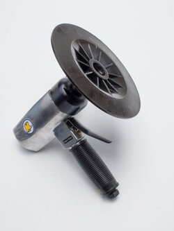 เครื่องขัดกระดาษทรายตั้ง 7" รอบเร็ว KUANI รุ่น KI-6852 (แท้) ##