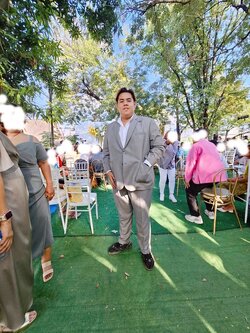 พร้อมเช่า ชุดสูทชาย สีเทาอ่อน คลาสิก สูทตัด ไม่มีเสื้อกั๊ก (พลัสไซส์)