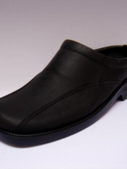 รองเท้าคัทชูชายเปิดส้นCL274 - หน้ากว้างใส่สบาย หนังออย พูลอัพ ใส่กับยีนเท่ห์ ๆ หรือกางเกงสแลคปิดส้นทำงานก็ได้นะคะ