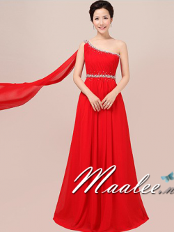 พร้อมเช่า ชุดราตรียาว ไหล่เฉียง สีแดง ปักเลื่อมหน้าอก ทิ้งระบายด้านหลัง