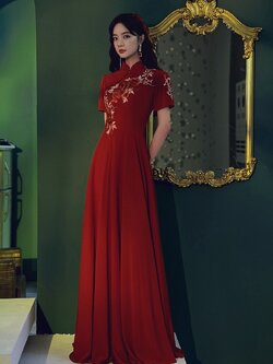 พร้อมส่ง กี่เพ้า สีแดง คอจีนแขนสั้น (XL)