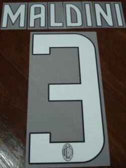 ชุดชื่อและเบอร์ติดเสื้อฟุตบอล #3 มัลดินี่ สโมสรเอซี มิลาน (ชุดเหย้า 2008/09) PLAYER SIZE ใหม่ / #3 MALDINI AC MILAN Football Club (Home 2008/09) PLAYER SIZE Name and Number Set NEW