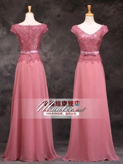 พร้อมเช่า ชุดราตรียาว แขนสั้น กระโปรงผ้าชีฟอง เอวคาดเข็มขัดโบว์ ช่วงบนปักเลื่อมแซมผ้าลูกไม้ สีชมพู Nude