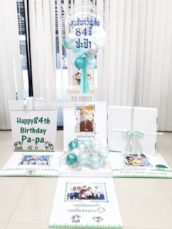 Happy Birthday Surprise Box กล่องเซอร์ไพรส์วันเกิด Bubble USA ขนาด 24" Theme สีเขียว พร้อมตกแต่ง สามารถใส่รูปได้ 4 ใบ สามารถเปลี่ยนสีลูกโป่ง/เปลี่ยนข้อความได้