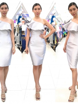 พร้อมเช่า ราตรีสั้น ไหล่เดียว ชุดเดรสเดรสเนื้อไหม ทรงเข้ารูป แต่งระบาย สีเทา