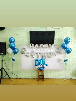 ลูกโป่ง วันเกิด ฟอยล์ตัวอักษร Happy Birthday ขนาด 16" 1 ชิ้น พร้อม ช่อลูกโป่ง ช่อ 5 ลูก 2 ช่อ,ฟอยล์ตัวอักษร ขนาด 16" 3 ตัวอักษร ตั้งฐานคู่ 1 ชิ้น พร้อมตกแต่ง สามารถเปลี่ยนสีลูกโป่ง/เปลี่ยนสี-ฟอยล์ตัวอักษรได้