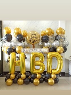 ลูกโป่ง วันเกิด Bubble ขนาด 36" กลิตเตอร์สีทอง 1 ลูก พร้อม ช่อลูกโป่งสีโครเมี่ยม ช่อ 7 ลูก 10 ช่อ,ฟอยล์ตัวอักษร 40" ตั้งฐาน 3 ชิ้น,Theme สีดำ-ทองโครเมี่ยม พร้อมตกแต่ง สามารถเปลี่ยนสีลูกโป่ง/เปลี่ยนข้อความ/เปลี่ยนขนาด/เปลี่ยนสี-ฟอยล์ตัวอักษรได้