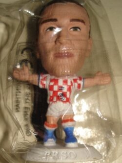 ตุ๊กตาโมเดลนักฟุตบอล ด.แปร์กโซ่ ทีมชาติโครเอเชีย โครินเธียน ไมโครสตาร์ - Series 12/2005 White Base - MC4546 ใหม่ / D.PRSO CROATIA National Football Team Corinthian MicroStars Football Figure - Series 12/2005 White Base - MC4546 NEW