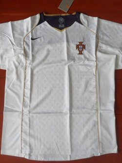 เสื้อฟุตบอล ทีมชาติโปรตุเกส ชุดเยือน ชุดลุยศึกยูโร 2004 ใหม่ XL-Size / PORTUGAL Football Shirt Away Kit EURO 2004 Jersey NEW XL-Size