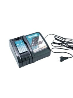 เครื่องชาร์จแบตเตอรี่ 14.4 โวลต์ - 18 โวลต์ รุ่นชาร์จเร็ว Makita รุ่น DC18RC Pn.195584-2 (แท้) ##