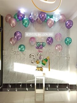 ลูกโป่ง วันเกิด Bubble USA ขนาด 24" พร้อมตกแต่ง Bubble ขนาด 18",ลูกโป่งลอยฝ้า 15 ลูก,ลูกโป่งตั้งพื้น 12 ลูก,ลูกโป่งลายหิน USA 2 ลูก,ฟอยล์ Happy Birthday 1 ชิ้น,ฟอยล์ตัวเลข ขนาด 16" 2 ชิ้น,ฟอยล์ขวดเเชมเปญ 1 ชิ้น สามารถเปลี่ยนสีลูกโป่ง/เปลี่ย