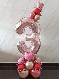 ลูกโป่ง วันเกิดเด็ก ฟอยล์ตัวเลข 40" ตั้งฐาน 1 ชิ้น Theme Peppa Pig สีชมพู พร้อมตกแต่ง สามารถเปลี่ยนสีลูกโป่ง/เปลี่ยนสี-ฟอยล์ตัวเลข/เปลี่ยนตกแต่งได้