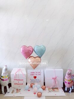 Welcome Baby Surprise Box กล่องเซอร์ไพรส์ พร้อม ฟอยล์หัวใจ 18" 3 ชิ้น พร้อม ฟอยล์อัลปาก้า ลากจูง 2 ชิ้น พร้อมตกเเต่ง สามารถใส่รูปได้ 2 ใบ สามารถเปลี่ยนสีลูกโป่ง/เปลี่ยนข้อความ/เปลี่ยนสีฟอยล์ตกเเต่งได้
