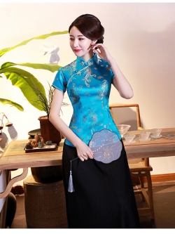 Pre-order เสื้อกี่เพ้า สีฟ้า ลายมังกรนกฟินิกซ์ ผ้าไหมจีน กุ๊นขอบ ตัดเย็บอย่างดี