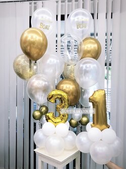 ลูกโป่ง วันเกิด ช่อลูกโป่ง ช่อ 7 ลูก 2 ช่อ Theme สีทอง พร้อม ลูกโป่งใส ใส่กลิตเตอร์,ฟอยล์ตัวเลข ขนาด 16" ตั้งฐาน 2 ตัว พร้อมตกเเต่ง สามารถเปลี่ยนสีลูกโป่ง/เปลี่ยนข้อความ/เปลี่ยนสี-ฟอยล์ตัวเลขได้