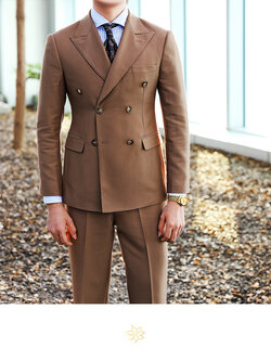 Pre-order ชุดสูทชาย สีน้ำตาล กระดุม2แถว คอปกแต่งขอบ