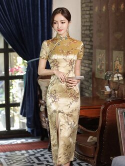 พร้อมส่ง กี่เพ้า สีทอง ผ่าหน้า ลายดอกบ๊วย Cherry Blossom ผ้าไหมจีน กุ๊นขอบ ตัดเย็บอย่างดี (XL)