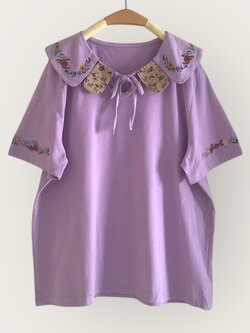 เสื้อยืดคอบัวลายปัก