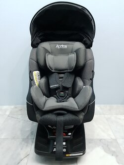 คาร์ซ๊ท Aprica Curulila สีเทา มือสอง สภาพสวย