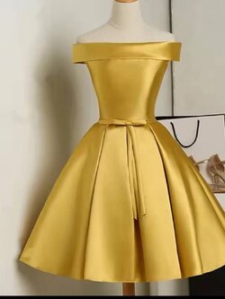 พร้อมส่ง ชุดราตรีสั้น แบบไหล่ปาด สไตล์วินเทจ สีทอง (เชือกผูกหลัง) *เหลือเฉพาะ S*