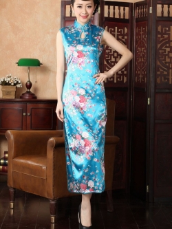 Pre-order กี่เพ้า ผ้าแพร สีฟ้า พิมพ์ลายดอกไม้ ตัดเย็บอย่างดี