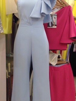 พร้อมส่ง ชุดออกงาน ไหล่เดียว แต่งระบาย สีฟ้า ใส่ได้ทั้งงานเช้า งานเย็น