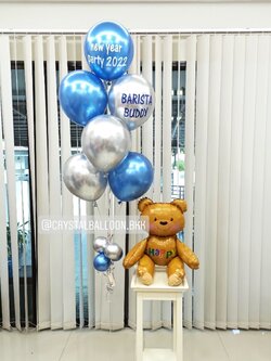 ช่อลูกโป่ง Happy New Year ช่อลูกโป่งโครเมี่ยม 7 ลูก 1 ช่อ พร้อมตกแต่ง ฟอยล์หมี นั่ง น่ารัก น่ารัก 1 ตัว สามารถเปลี่ยนสีลูกโป่ง/เปลี่ยนข้อความ/เปลี่ยนฟอยล์ตกแต่งได้