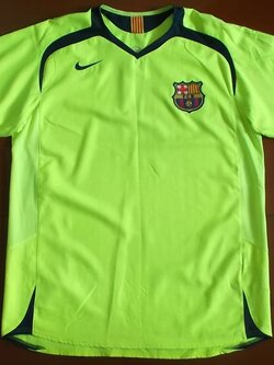 เสื้อฟุตบอล ทีมสโมสรบาร์เซโลน่า ชุดเยือน 2005/06 L-Size / BARCELONA Football Shirt Away Kit 2005/06 Jersey L-Size
