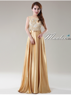 พร้อมเช่า ชุดราตรียาว สีทอง ปักลูกไม้ ด้านหลังเป็นแบบซีทรู กระโปรงผ้าซาติน