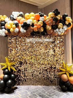 Organic Backdrop เปิดงาน ฉากวิบวับ ขนาด 2.4x2.4 Theme ดำ-ส้ม พร้อมตกแต่ง สามารถเปลี่ยนสีลูกโป่ง/เปลี่ยนฟอยล์ตกแต่งได้