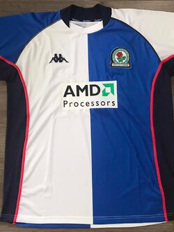 เสื้อฟุตบอล ทีมสโมสรแบล็คเบิร์น โรเวอร์ส ชุดเหย้า 2002/03 ใหม่ XXL-Size / BLACKBURN ROVERS Football Shirt Home Kit 2002/03 Jersey NEW XXL-Size