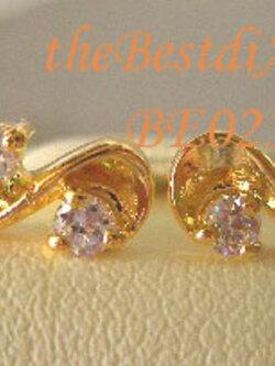 +++ต่างหูเท่ห์ ใส่ได้ทั้งแนวนอนและ แนวตั้ง คล้ายๆตัว S คะ รหัส BE023+++