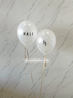 ลูกโป่งแบบลอย ฝ้า 2 ลูก พร้อมตกแต่ง สามารถเปลี่ยนสีลูกโป่ง/ข้อความที่ลูกโป่งสามารถเปลี่ยนได้