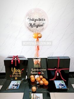 Surprise Box กล่องเซอร์ไพรส์ขอเป็นแฟน Bubble ขนาด 24'' พร้อมตกแต่ง สามารถใส่รูปได้ 4 รูป สามารถเปลี่ยนสีลูกโป่ง/เปลี่ยนข้อความได้