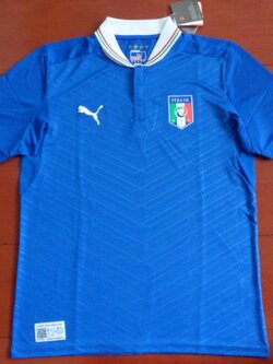 เสื้อฟุตบอล ทีมชาติอิตาลี ชุดเหย้า ชุดลุยศึกยูโร 2012 ใหม่ M-Size / ITALY Football Shirt Home Kit EURO 2012 Jersey NEW M-Size