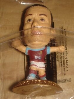 ตุ๊กตาโมเดลนักฟุตบอล ก.อั๊กบอนลาฮอร์ สโมสรแอสตัน วิลล่า โครินเธียน ไมโครสตาร์ - EPL 07/08 Series 16/2007 Gold Base - MC11216 ใหม่ / G.AGBONLAHOR ASTON VILLA Football Club Corinthian MicroStars Football Figure - EPL 07/08 Series 16/2007 Gold Base - MC11216