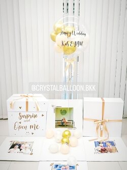 Surprise Box กล่องเซอร์ไพรส์วันแต่งงาน Bubble USA ขนาด 24'' Theme สีทอง พร้อมตกแต่ง สามารถใส่รูได้ 4 รูป สามารถเปลี่ยนสีลูกโป่ง/เปลี่ยนข้อความได้
